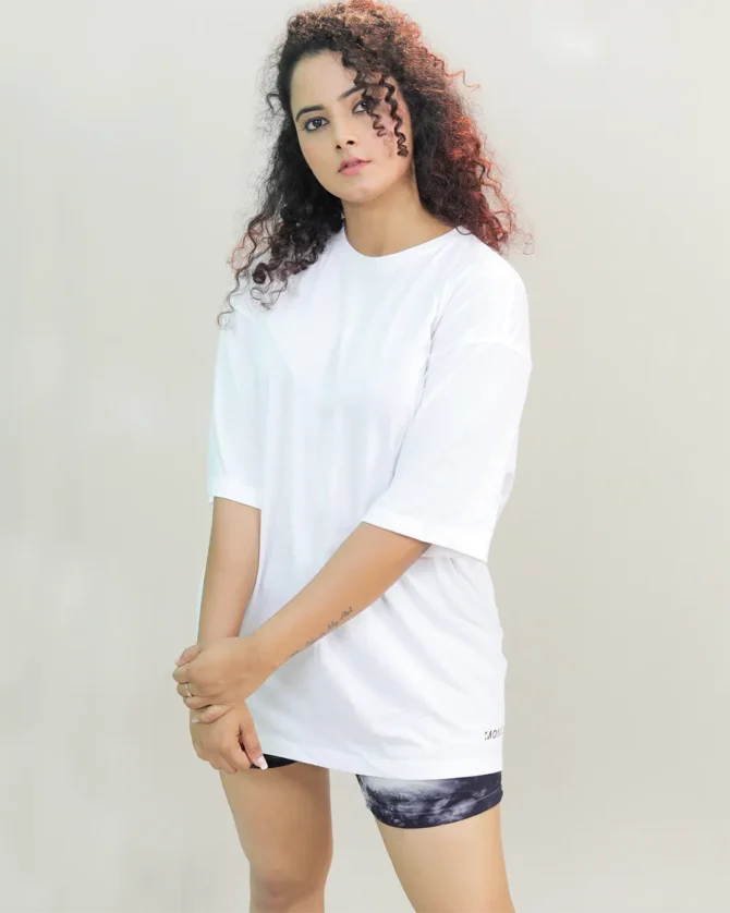 Solid Oversized T shirt In White