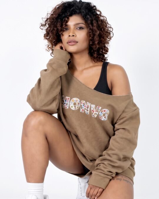 Off-Shoulder Oversized Graphic Print Sweatshirt